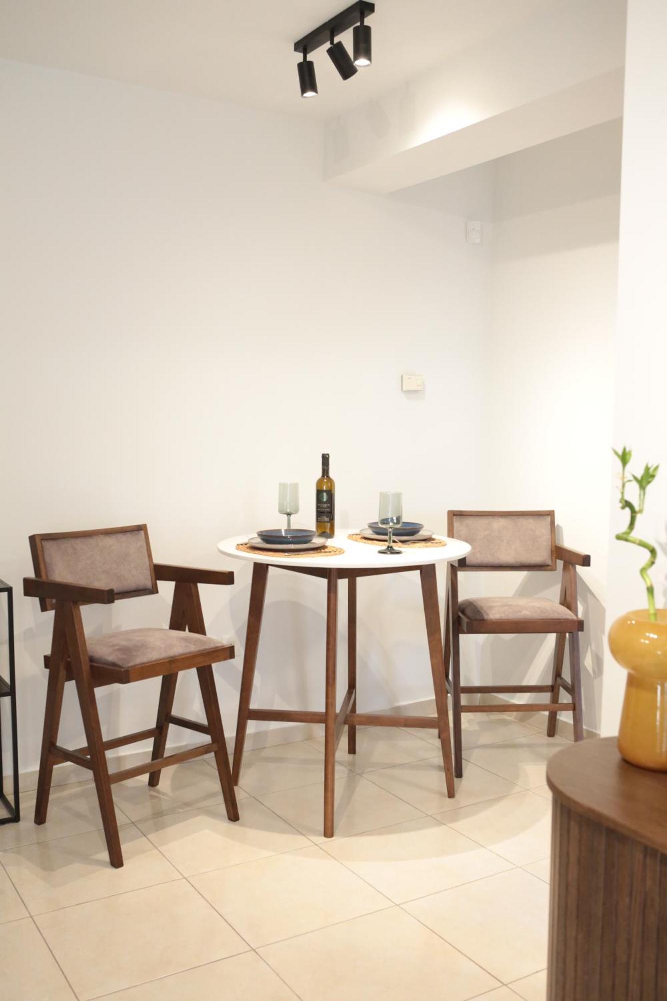 Elegant 2Bd Apartment Near Acropolis By Ilsofoir Collection Афіни Екстер'єр фото