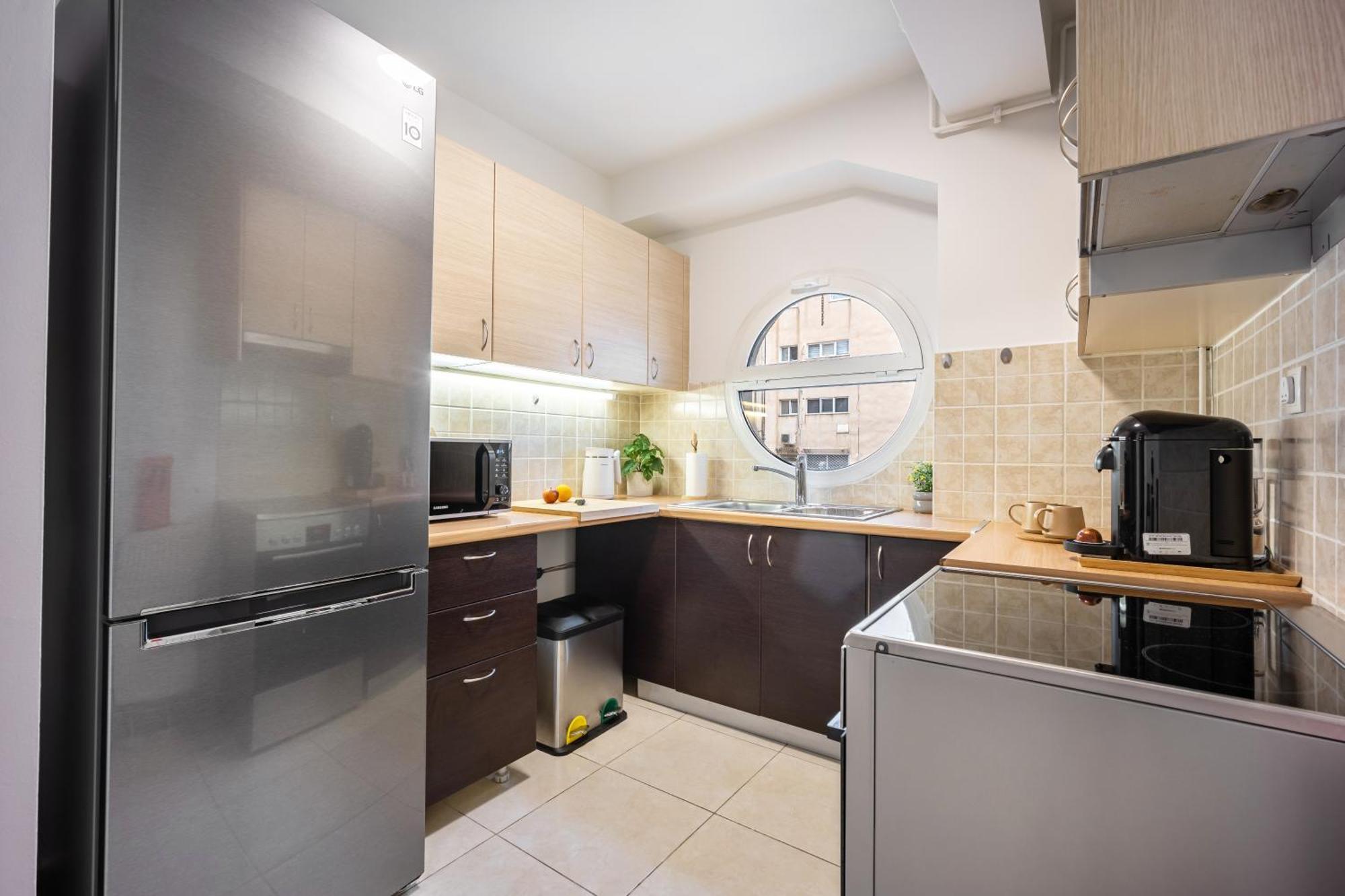 Elegant 2Bd Apartment Near Acropolis By Ilsofoir Collection Афіни Екстер'єр фото